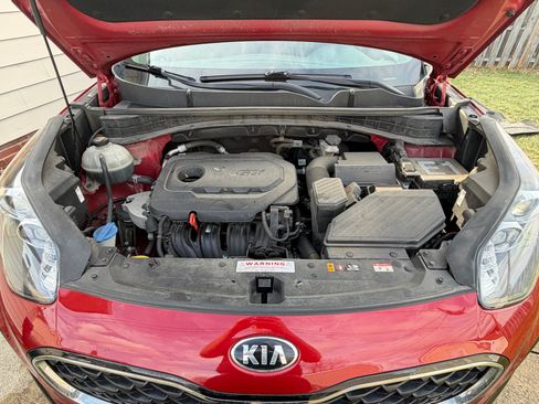 Used 2020 Kia Sportage LX image 12