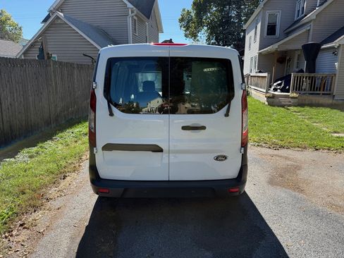Used 2016 Ford Transit Connect XL image 6