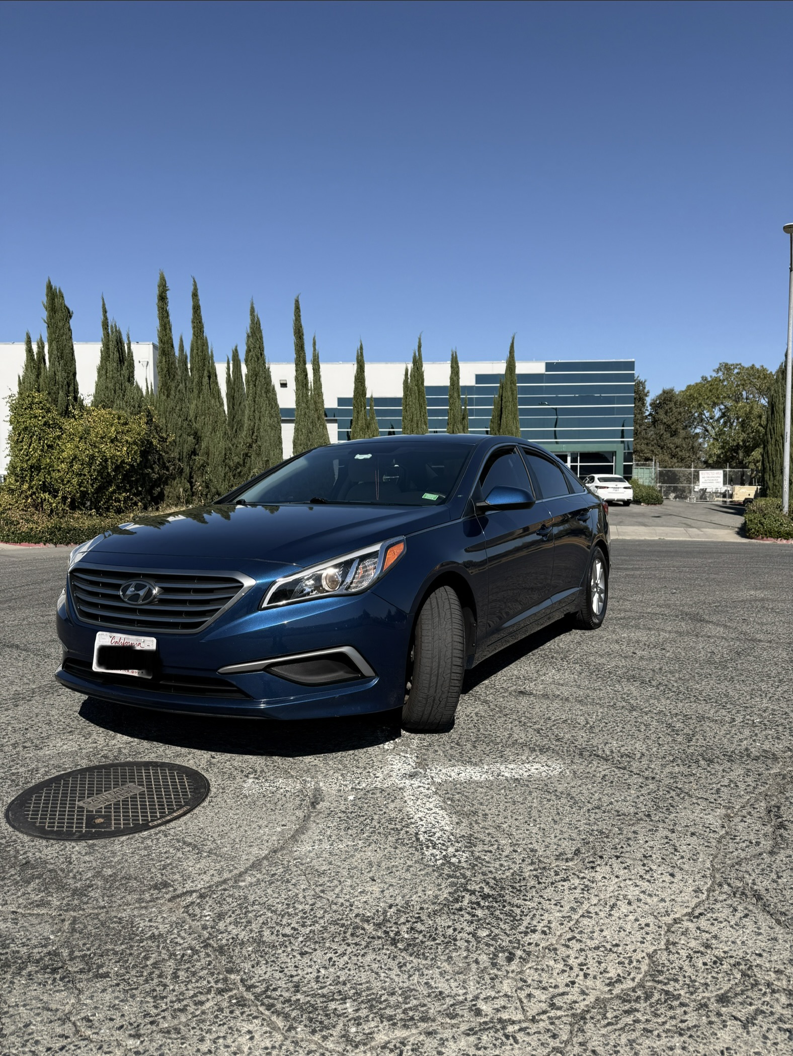 Used 2017 Hyundai Sonata SE FWD image 1