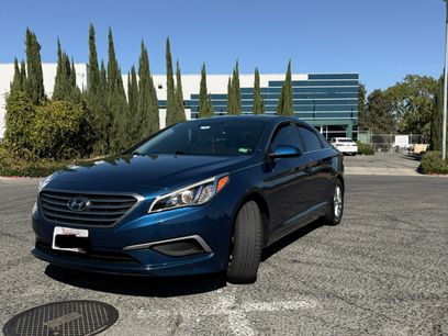 Used 2017 Hyundai Sonata SE