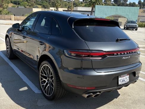Used 2019 Porsche Macan S image 4