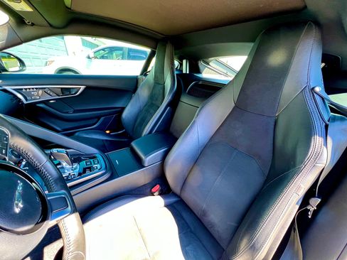 Used 2020 Jaguar F-TYPE Coupe image 16