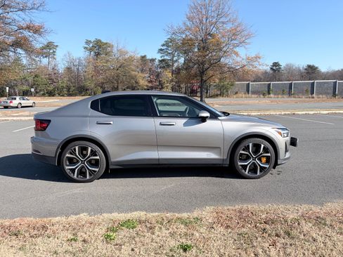 Used 2021 Polestar Polestar 2 w/ Performance Package image 6