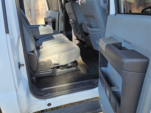 Used 2016 Ford F350 XLT image 6