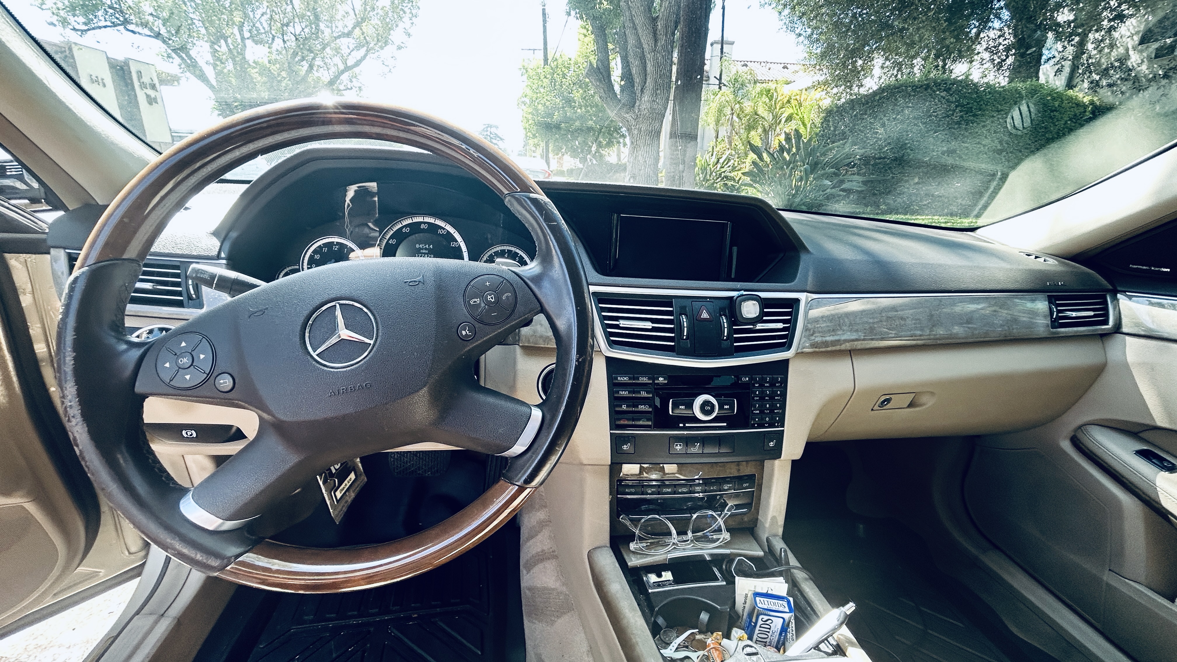 Used 2011 Mercedes-Benz E 350 Sedan image 10