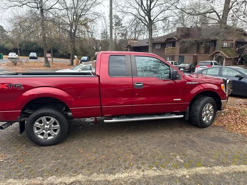 Used 2014 Ford F150 XLT w/ Equipment Group 302A Luxury image 6