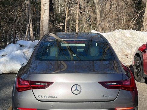 Used 2024 Mercedes-Benz CLA 250 4MATIC image 11