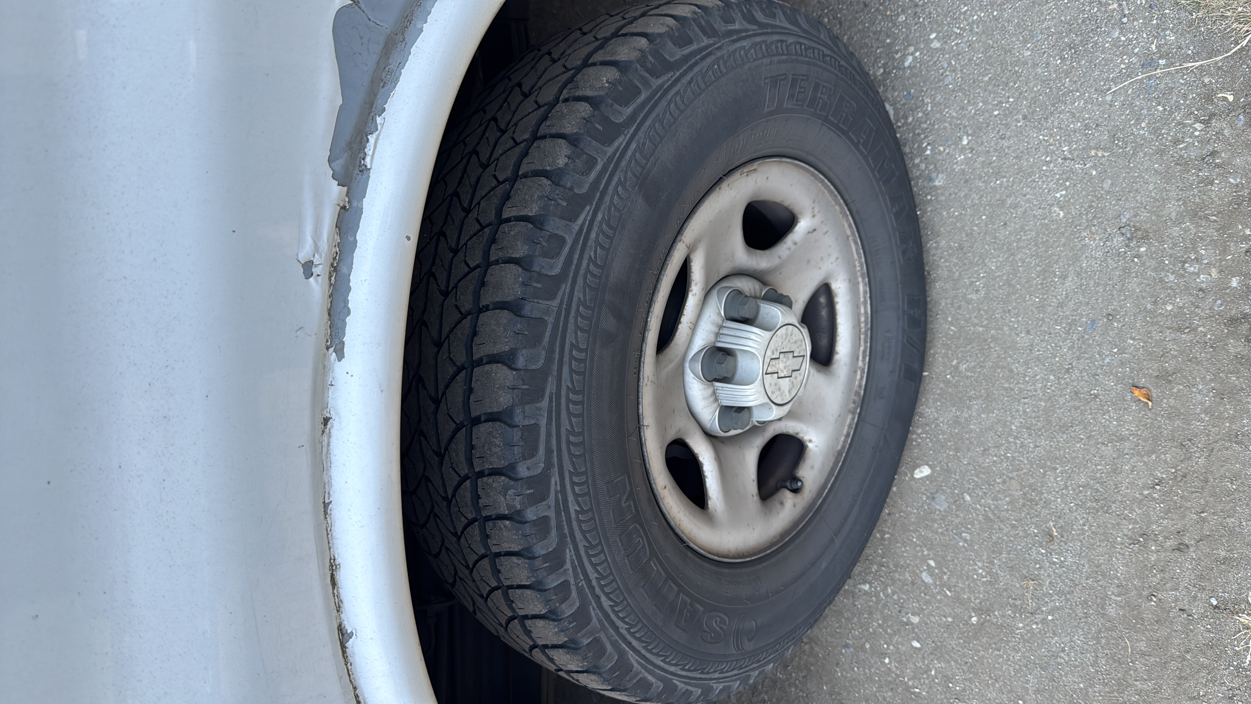 Used 2007 Chevrolet Express 1500 RWD image 2