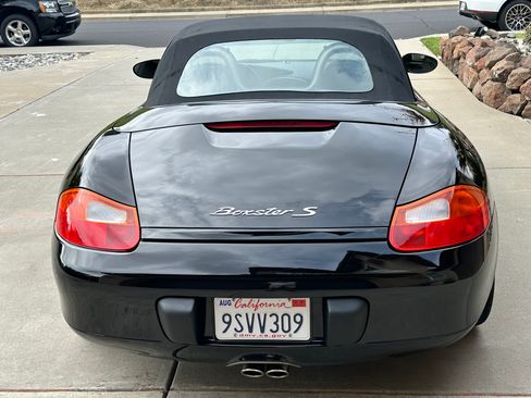 Used 2002 Porsche Boxster S image 8
