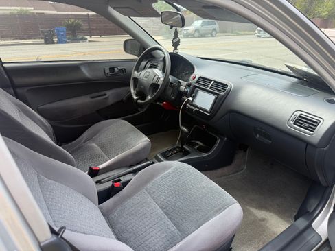 Used 2000 Honda Civic DX image 12