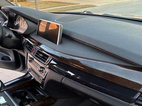 Used 2017 BMW X5 xDrive35i image 10