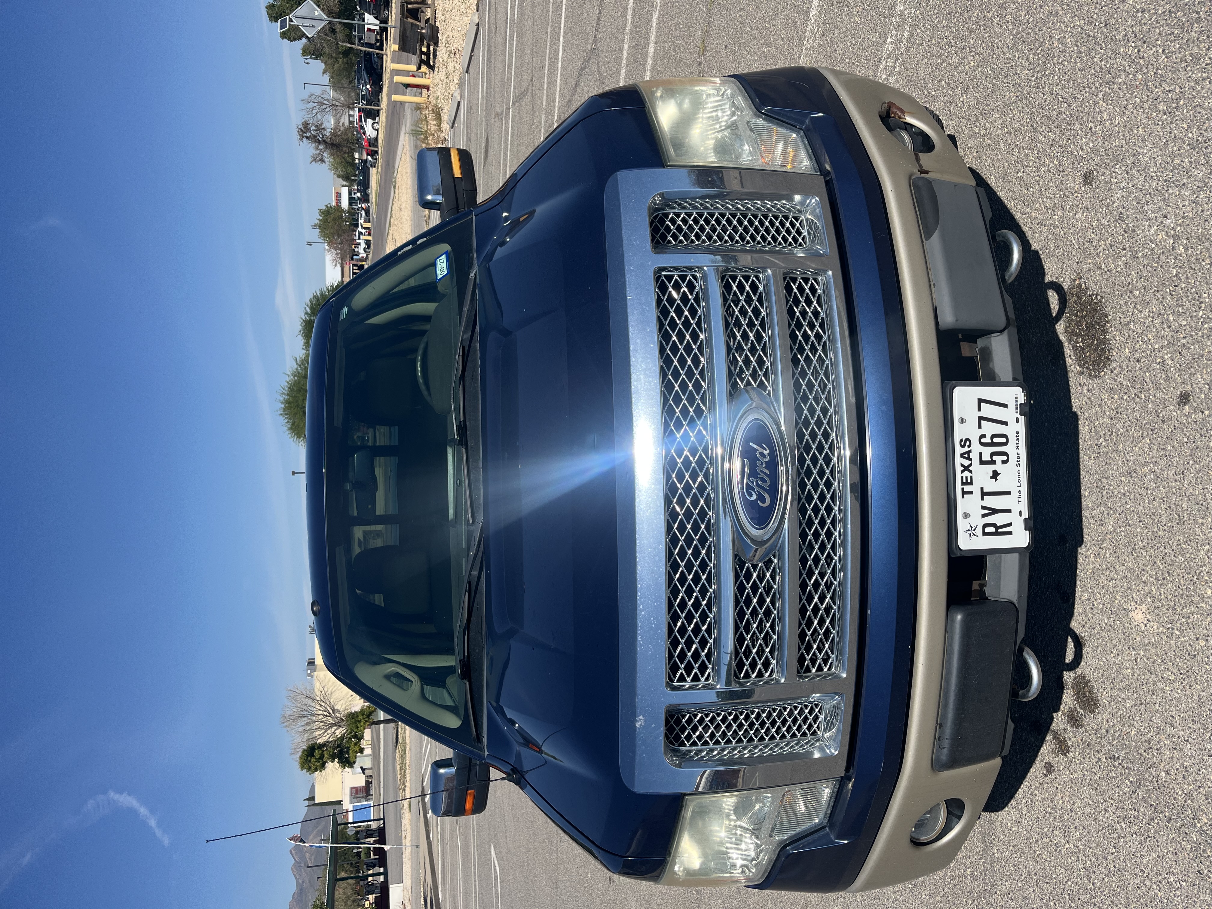 Used 2010 Ford F150 Lariat AWD/4WD image 4