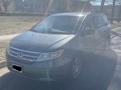 Used 2012 Honda Odyssey EX image 4