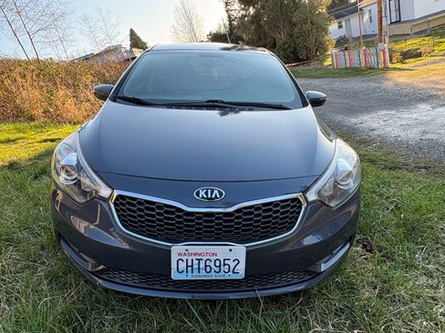 Used 2015 Kia Forte EX image 1