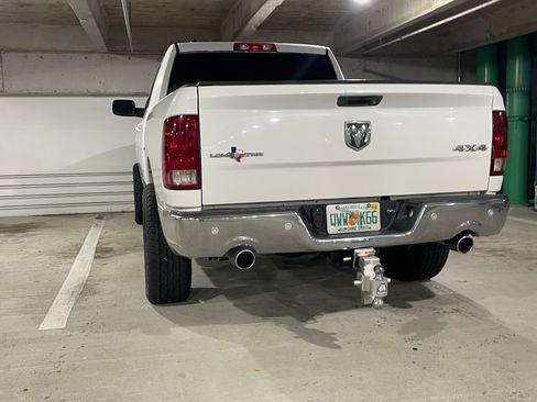 Used 2017 RAM 1500 Lone Star AWD/4WD image 10