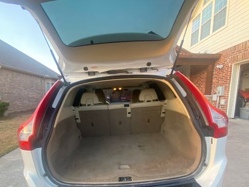 Used 2013 Volvo XC60 3.2 image 9