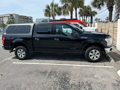 Used 2018 Ford F150 XLT w/ Trailer Tow Package AWD/4WD image 5