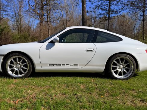 Used 1999 Porsche 911 GT3 RS image 2