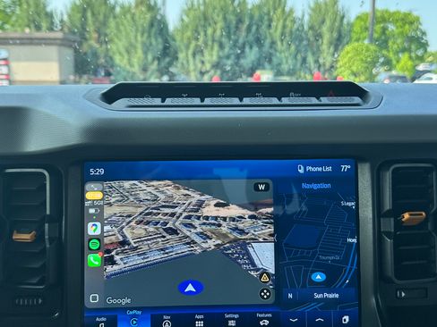 Used 2023 Ford Bronco Badlands AWD/4WD image 17