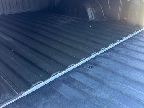 Used 2019 Chevrolet Silverado 1500 LT Trail Boss image 14