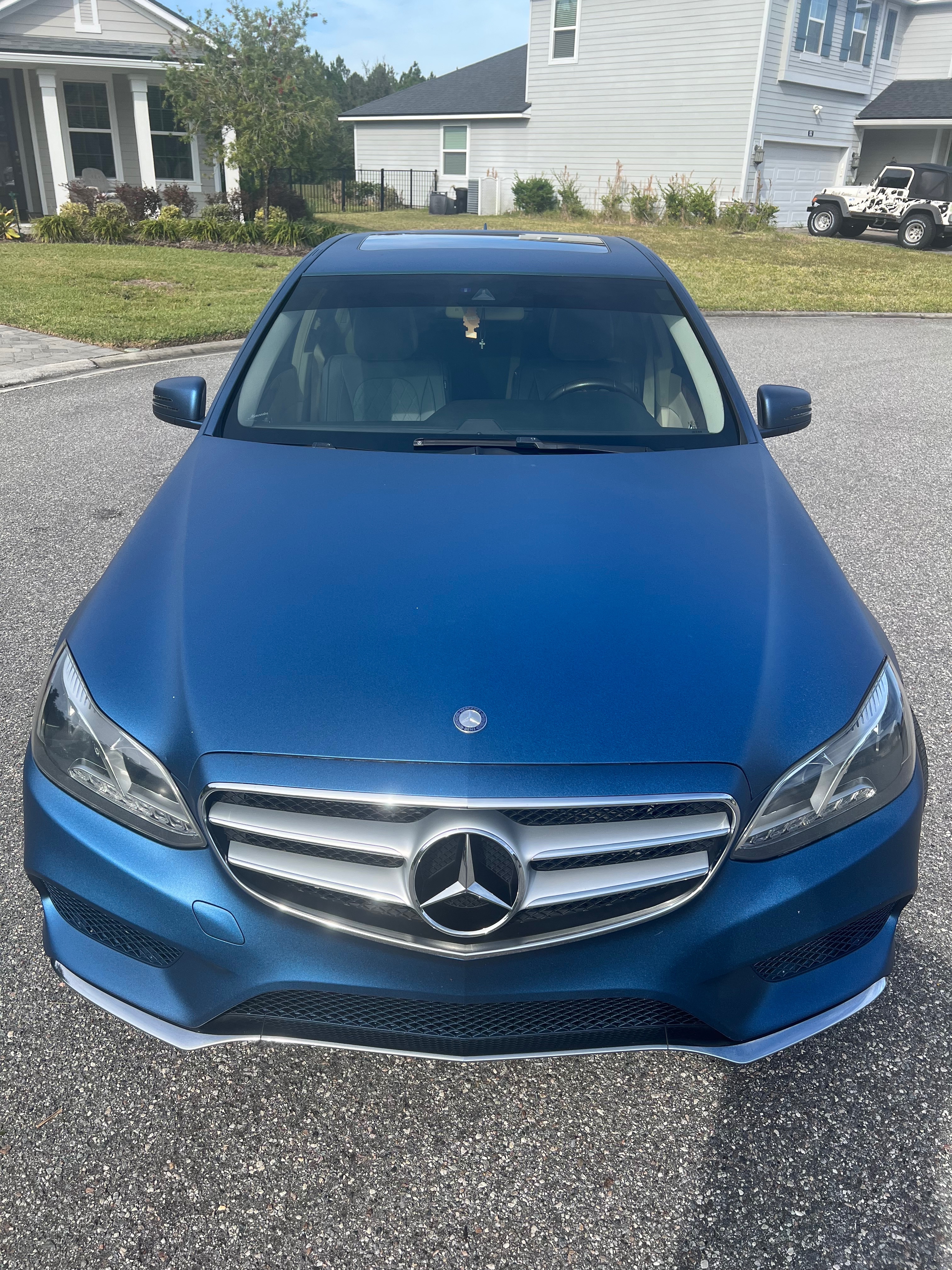 Used 2014 Mercedes-Benz E 350 Sedan image 2