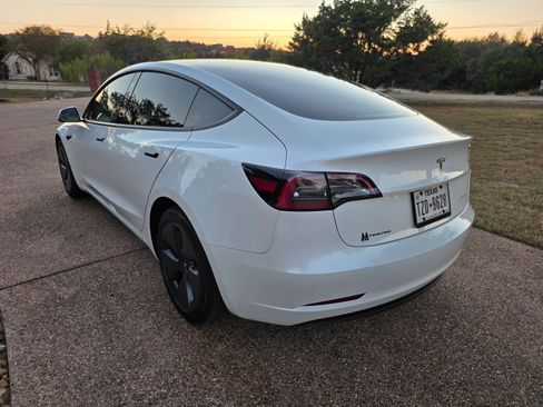 Used 2023 Tesla Model 3 Long Range image 8