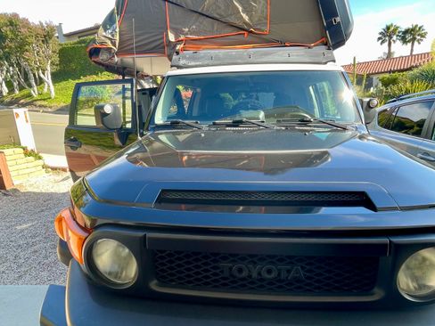 Used 2010 Toyota FJ Cruiser 4WD image 22