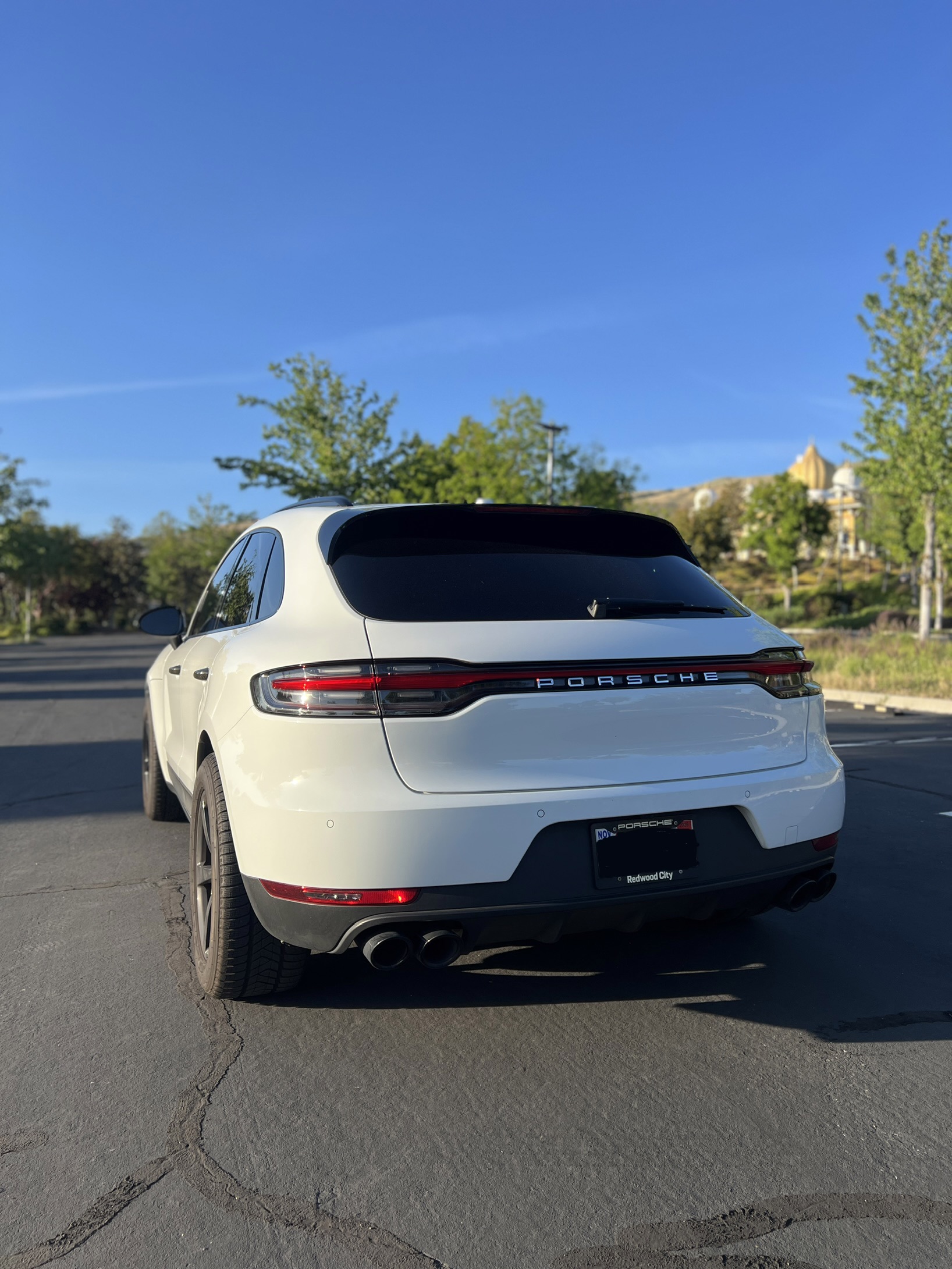Used 2021 Porsche Macan AWD/4WD image 11
