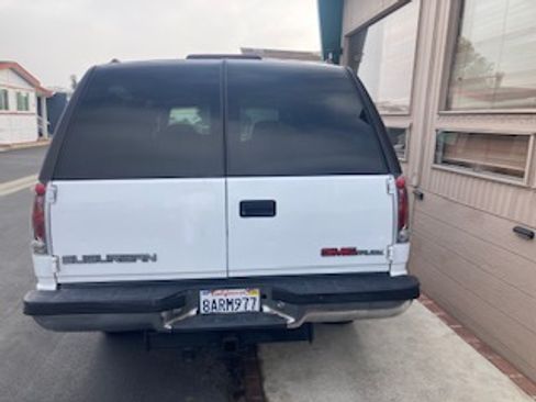Used 1996 GMC Suburban 2500 image 5