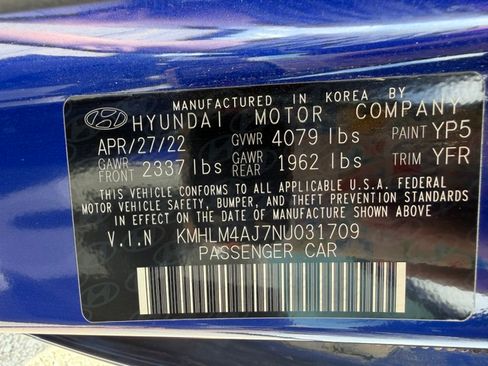 Used 2022 Hyundai Elantra Blue w/ Cargo Package FWD image 11