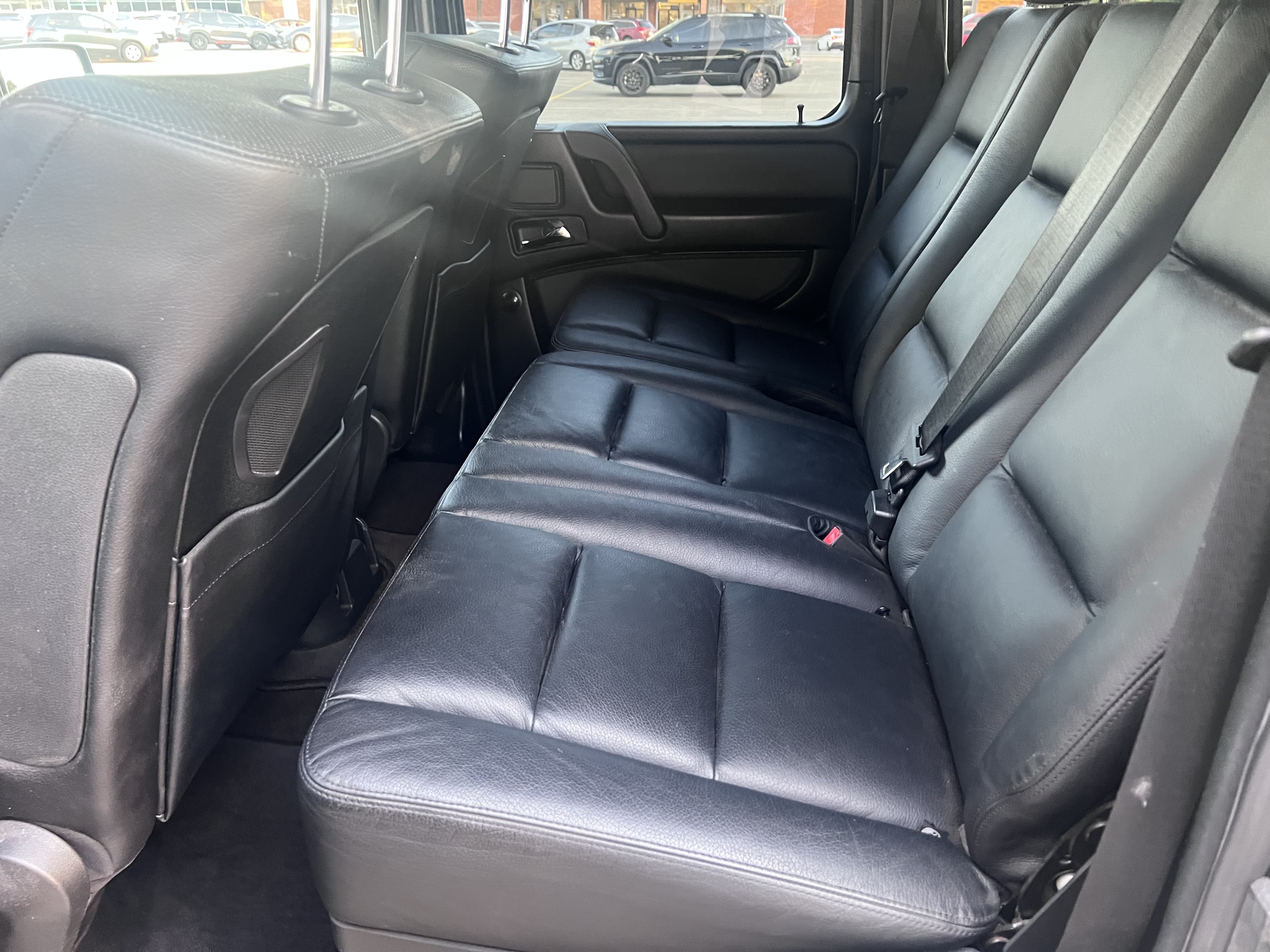 Used 2012 Mercedes-Benz G 550 image 13