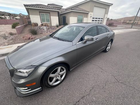 Used 2012 Mercedes-Benz CLS 550 4MATIC image 12