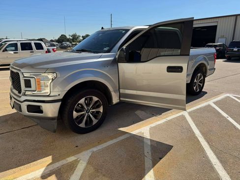 Used 2020 Ford F150 XL w/ Equipment Group 101A Mid image 1