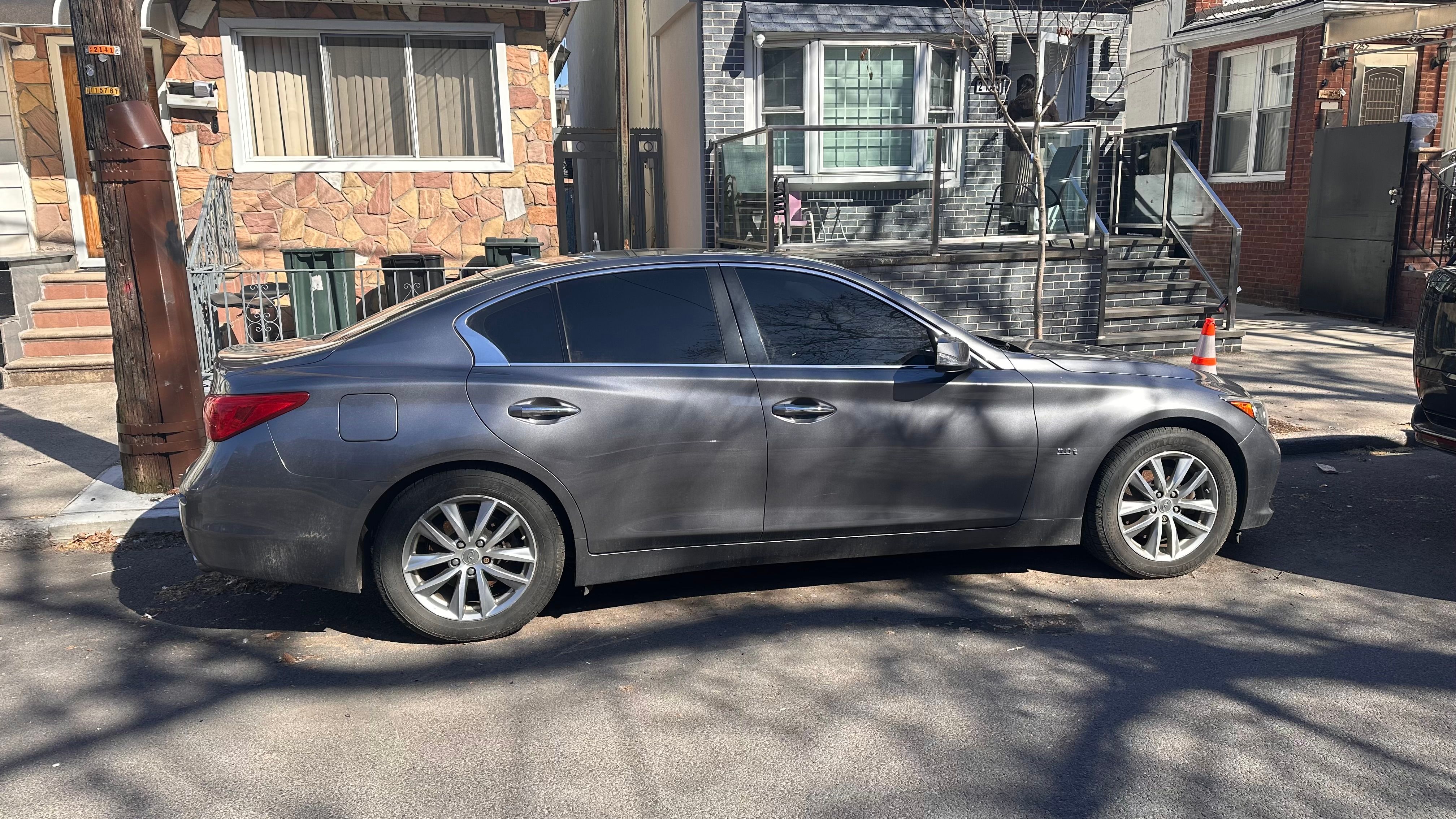 Used 2017 INFINITI Q50 3.0t Premium RWD image 9