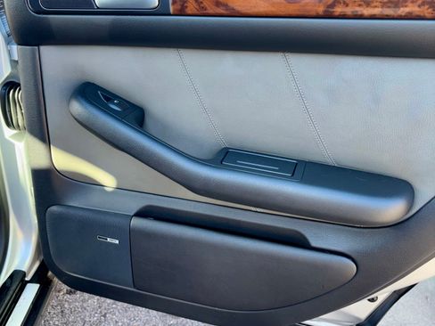 Used 2004 Audi allroad 2.7T image 12