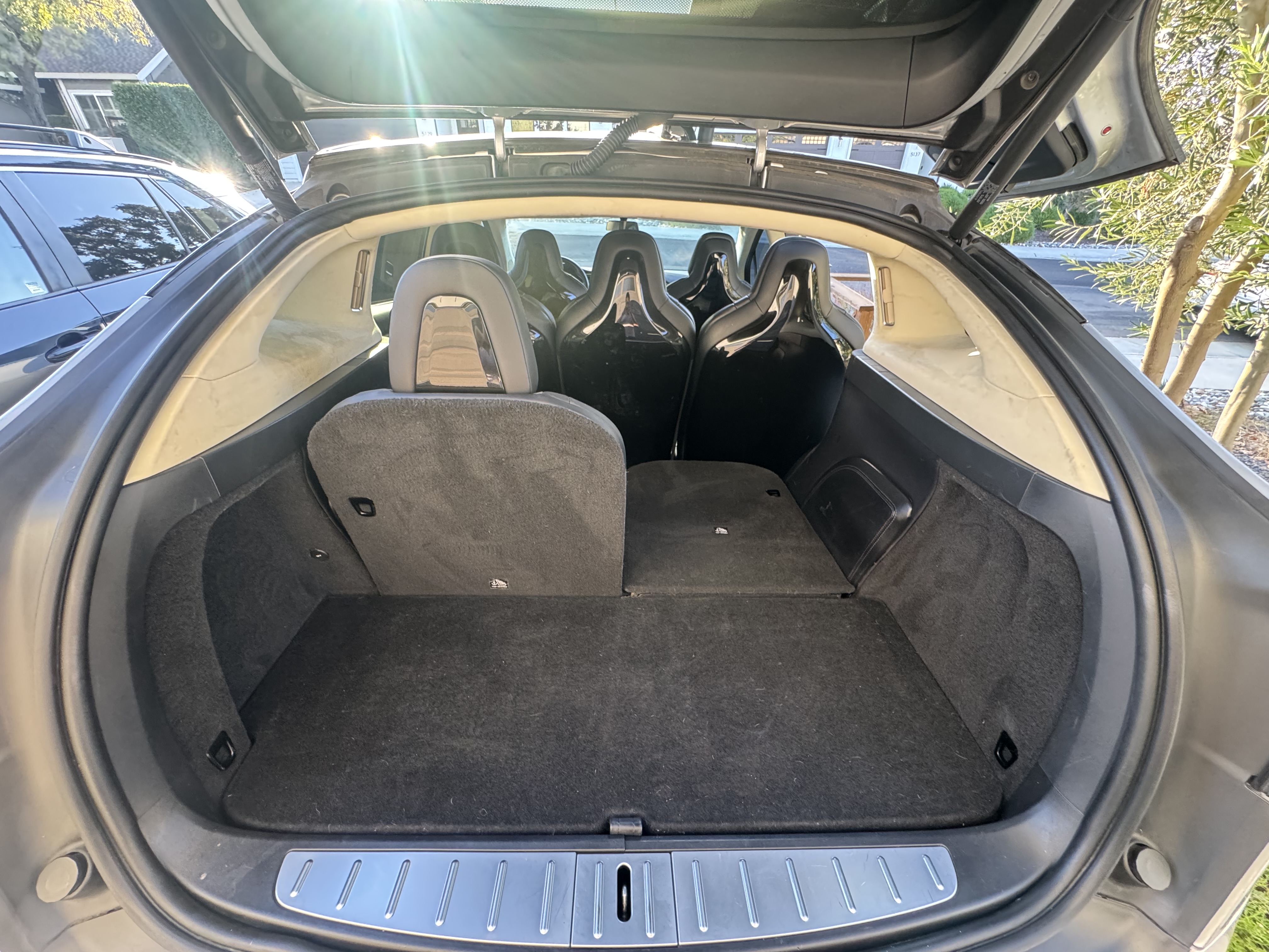 Used 2016 Tesla Model X 90D AWD/4WD image 15