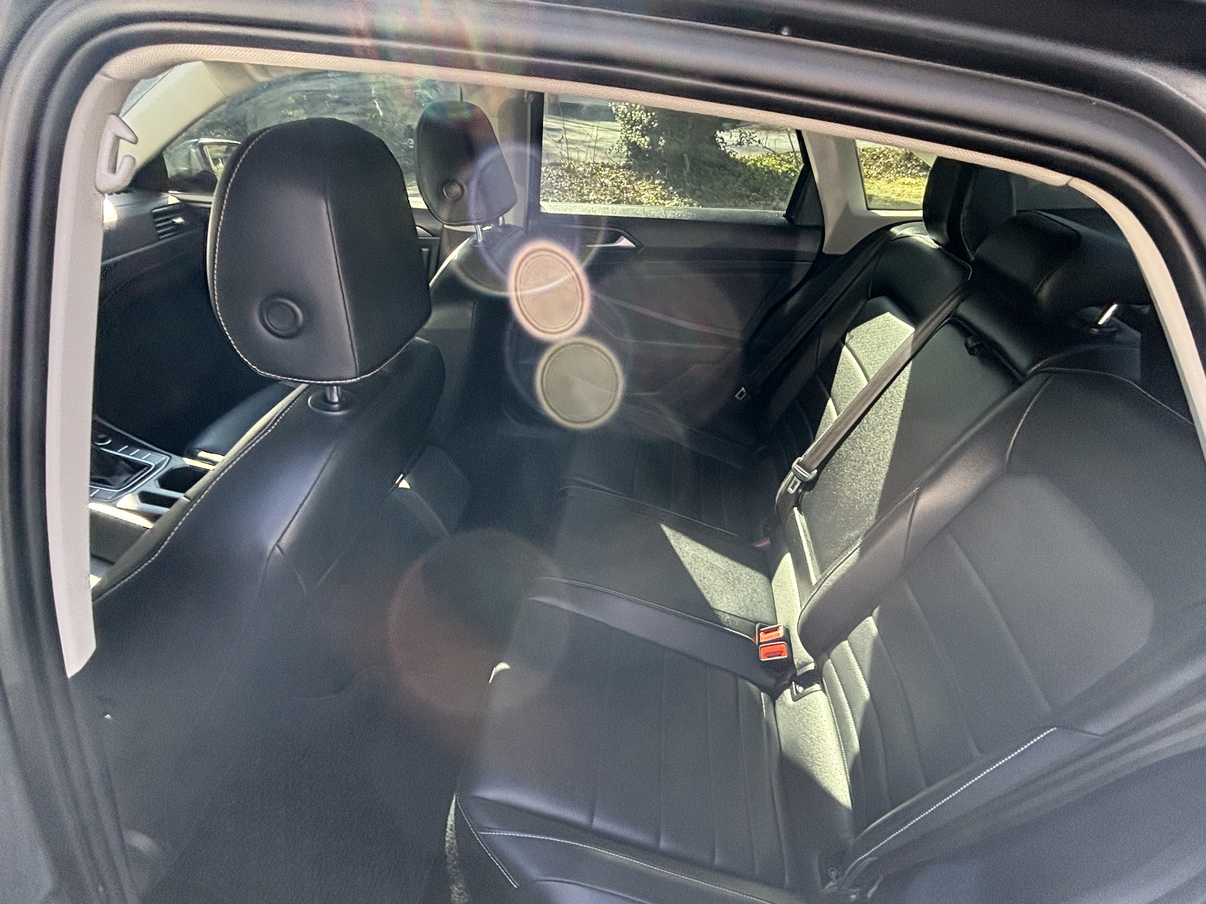 Used 2022 Volkswagen Jetta SE FWD image 11