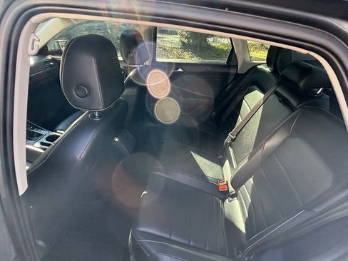 Used 2022 Volkswagen Jetta SE FWD image 11