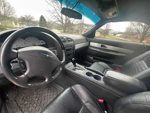 Used 2002 Ford Thunderbird image 8