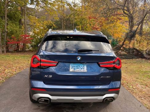 Used 2022 BMW X3 xDrive30i w/ Premium Package image 4