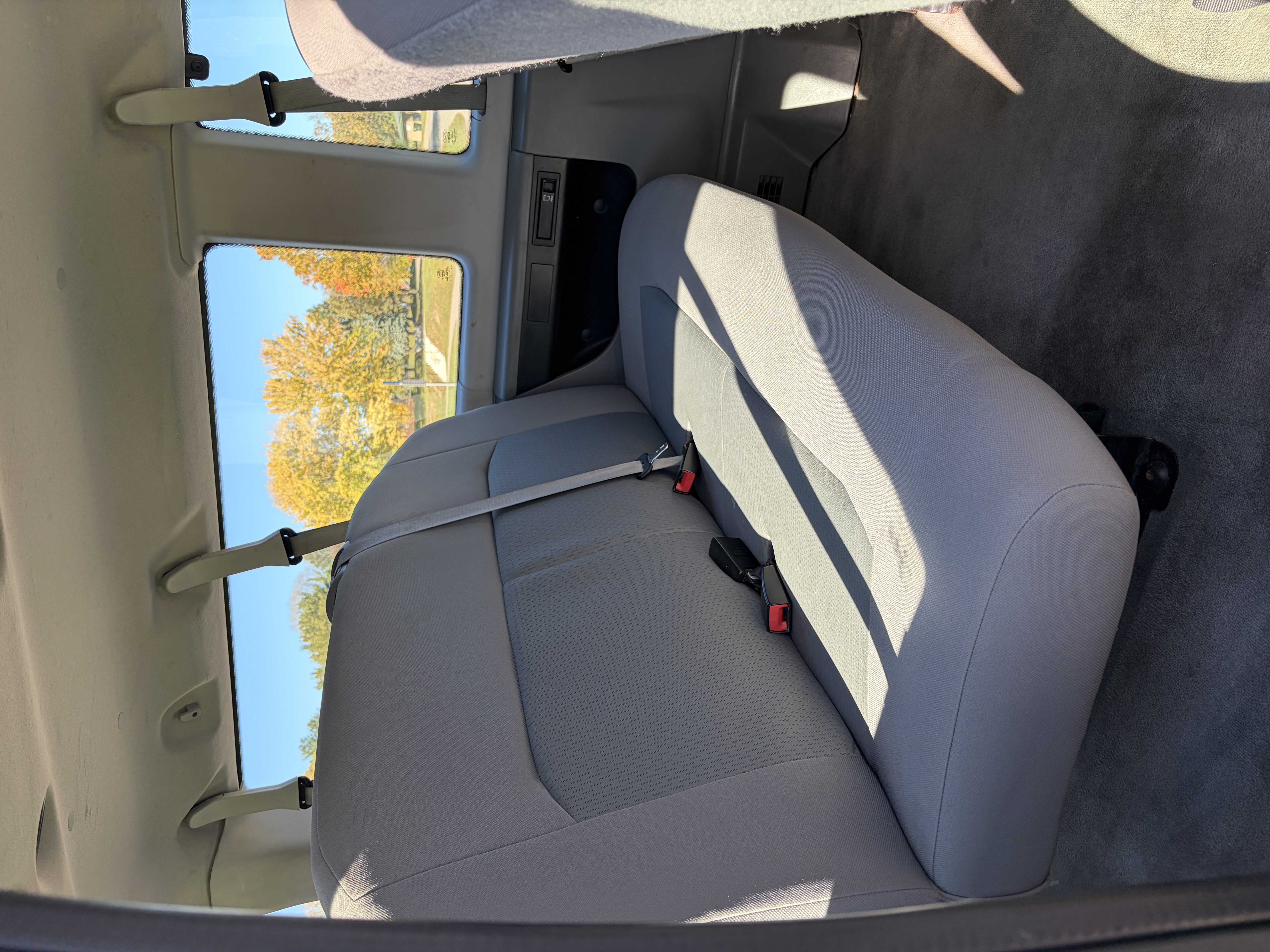 Used 2012 Ford E-350 and Econoline 350 XLT RWD image 5