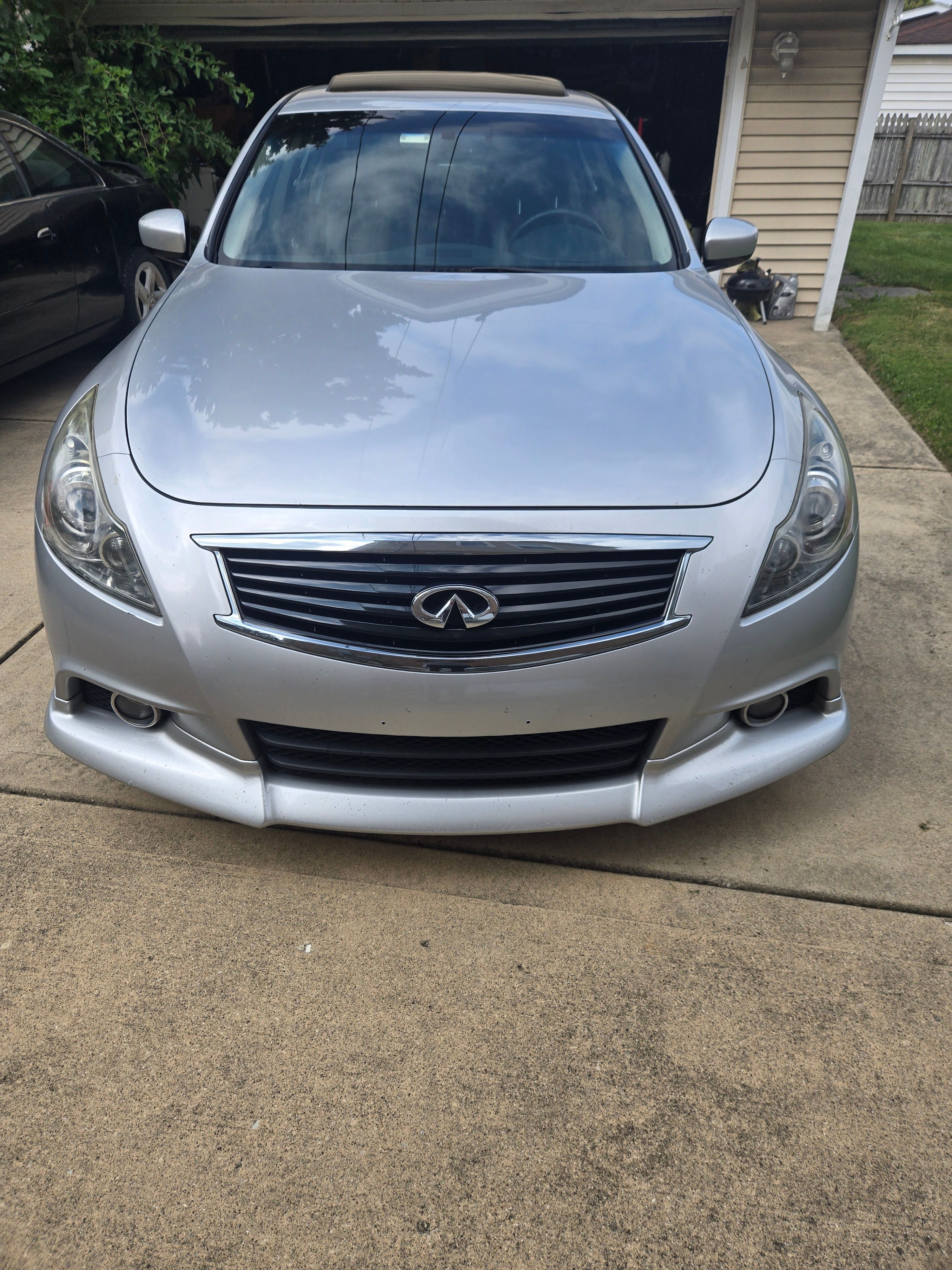 Used 2012 INFINITI G37 Sport RWD image 15