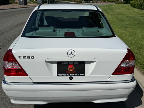 Used 1998 Mercedes-Benz C 280 Sedan image 13