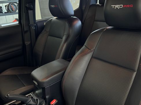 Used 2023 Toyota Tacoma TRD Pro image 9