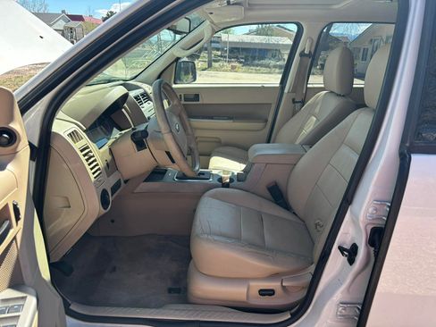 Used 2009 Ford Escape XLT FWD image 12