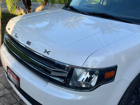 Used 2018 Ford Flex SEL w/ Equipment Group 202A image 2