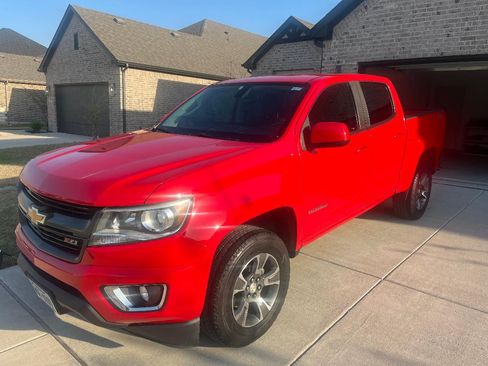 Used 2017 Chevrolet Colorado Z71 image 1