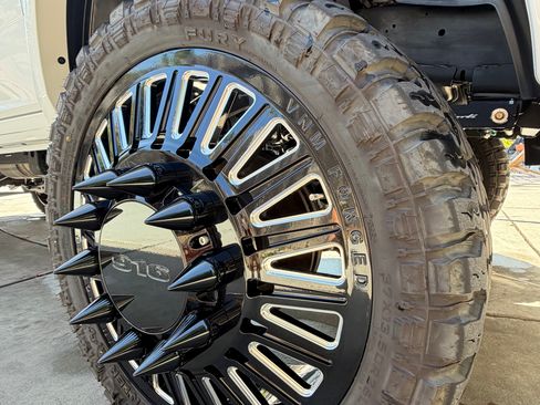Used 2023 RAM 3500 Big Horn w/ Level B Equipment Group AWD/4WD image 8