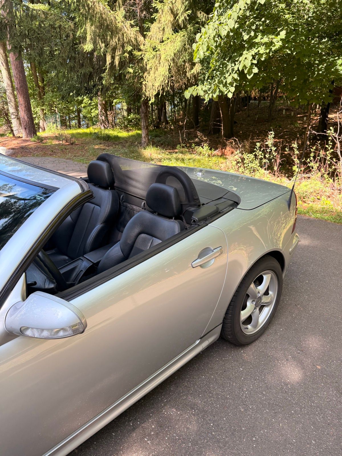 Used 2001 Mercedes-Benz SLK 320 image 14