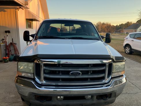 Used 2002 Ford F250 2WD Crew Cab Super Duty image 5